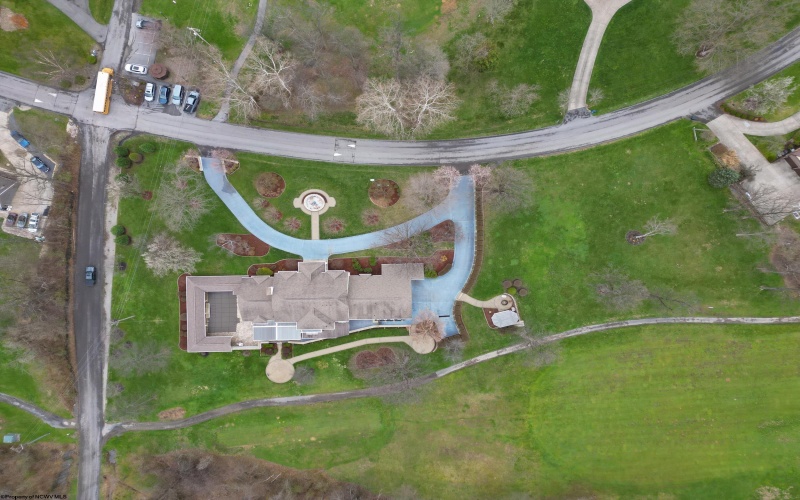 3116 Greystone Drive, Morgantown, West Virginia 26508, 6 Bedrooms Bedrooms, 15 Rooms Rooms,7 BathroomsBathrooms,Single Family Detached,For Sale,Greystone,10164175