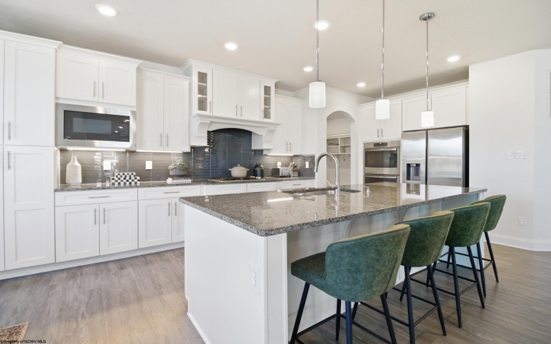 56 Windermere Lane, Morgantown, West Virginia 26508, 4 Bedrooms Bedrooms, 9 Rooms Rooms,3 BathroomsBathrooms,Single Family Detached,For Sale,Windermere,10164178