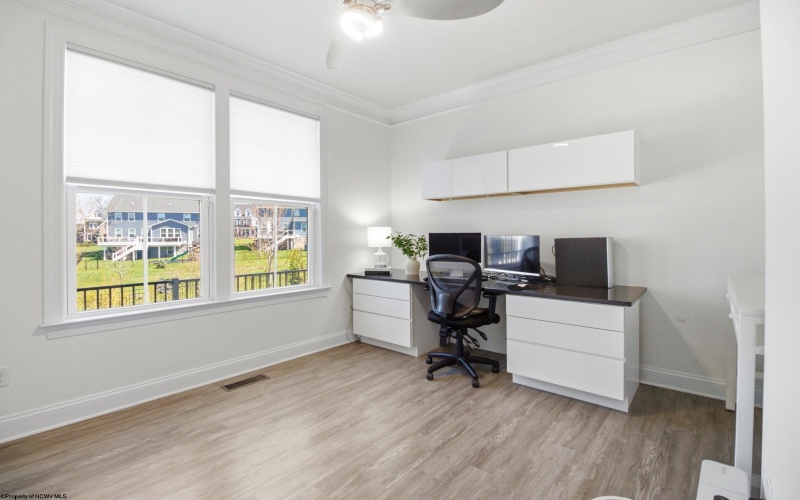 56 Windermere Lane, Morgantown, West Virginia 26508, 4 Bedrooms Bedrooms, 9 Rooms Rooms,3 BathroomsBathrooms,Single Family Detached,For Sale,Windermere,10164178