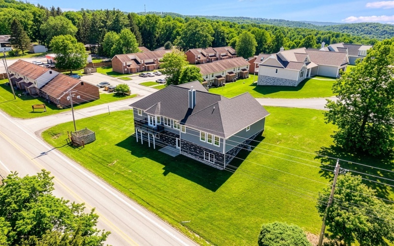 100 Lockwood Drive, Morgantown, West Virginia 26505, 3 Bedrooms Bedrooms, 9 Rooms Rooms,3 BathroomsBathrooms,Single Family Detached,For Sale,Lockwood,10164179