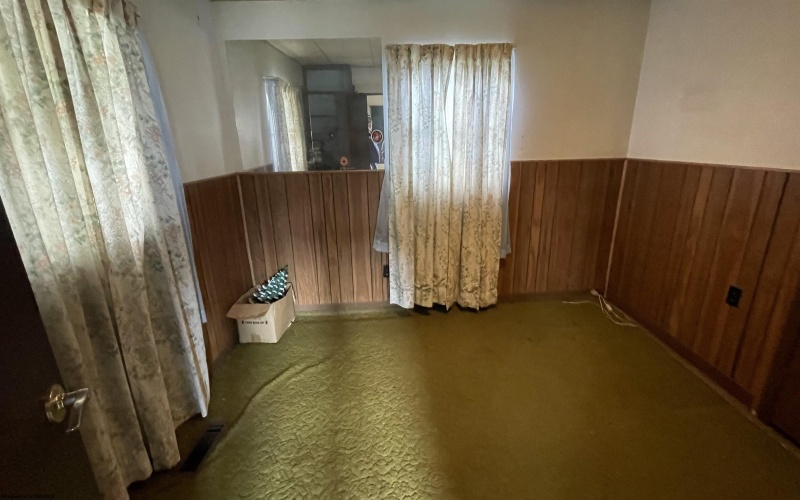 112 Thorn Stop Circle, Clarksburg, West Virginia 26330, 3 Bedrooms Bedrooms, 6 Rooms Rooms,1 BathroomBathrooms,Single Family Detached,For Sale,Thorn Stop,10164180