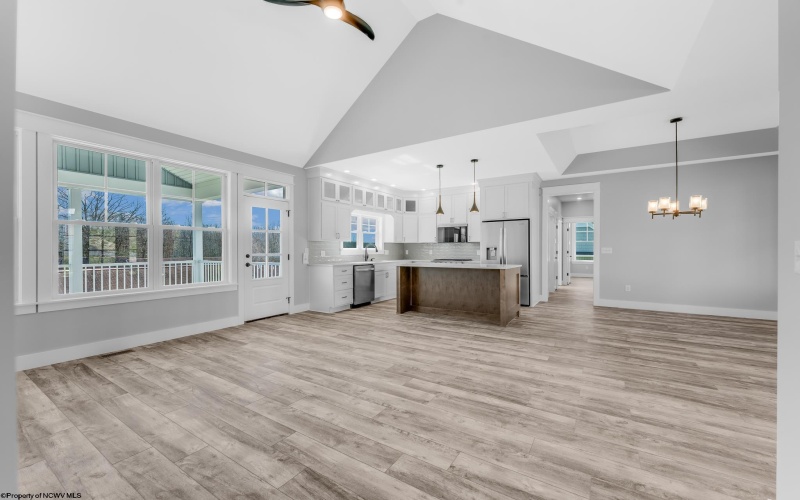 107 Lockwood Drive, Morgantown, West Virginia 26508, 4 Bedrooms Bedrooms, 8 Rooms Rooms,3 BathroomsBathrooms,Single Family Detached,For Sale,Lockwood,10164182