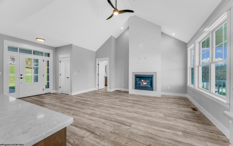 107 Lockwood Drive, Morgantown, West Virginia 26508, 4 Bedrooms Bedrooms, 8 Rooms Rooms,3 BathroomsBathrooms,Single Family Detached,For Sale,Lockwood,10164182