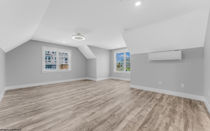 107 Lockwood Drive, Morgantown, West Virginia 26508, 4 Bedrooms Bedrooms, 8 Rooms Rooms,3 BathroomsBathrooms,Single Family Detached,For Sale,Lockwood,10164182