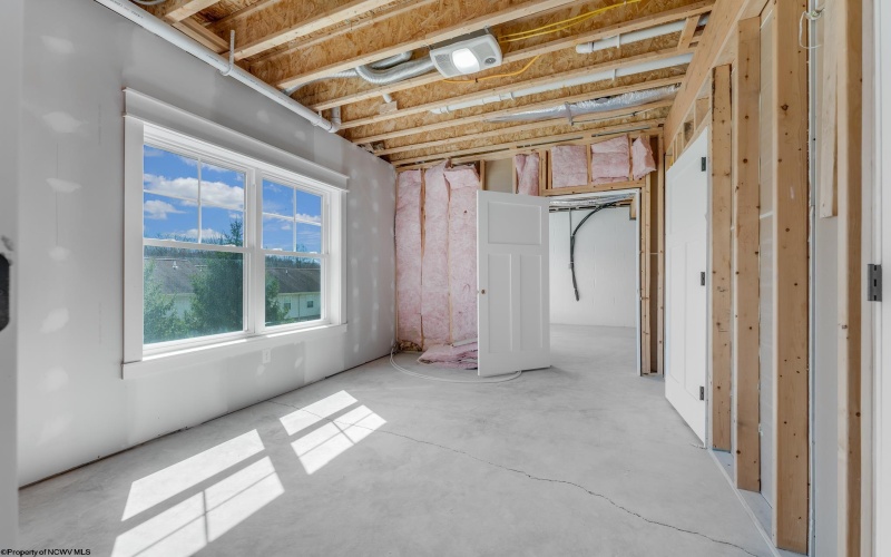 107 Lockwood Drive, Morgantown, West Virginia 26508, 4 Bedrooms Bedrooms, 8 Rooms Rooms,3 BathroomsBathrooms,Single Family Detached,For Sale,Lockwood,10164182