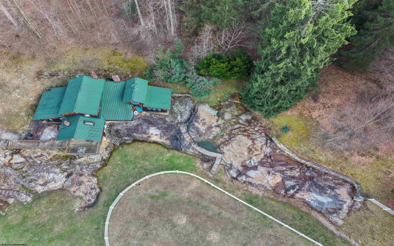 1058 Wolfgang Road, Rock Cave, West Virginia 26234, 3 Bedrooms Bedrooms, 7 Rooms Rooms,2 BathroomsBathrooms,Single Family Detached,For Sale,Wolfgang,10164191