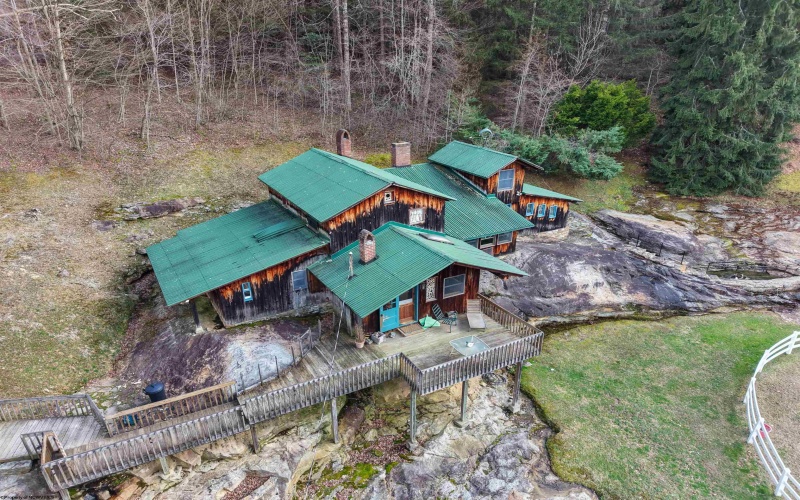 1058 Wolfgang Road, Rock Cave, West Virginia 26234, 3 Bedrooms Bedrooms, 7 Rooms Rooms,2 BathroomsBathrooms,Single Family Detached,For Sale,Wolfgang,10164191