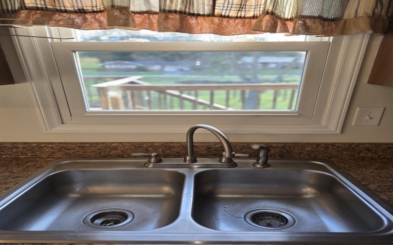 137 Scott Street, Buckhannon, West Virginia 26201, 3 Bedrooms Bedrooms, 7 Rooms Rooms,1 BathroomBathrooms,Single Family Detached,For Sale,Scott,10164190 137 Scott Street, Buckhannon, West Virginia 26201, 3 Bedrooms Bedrooms, 7 Rooms Rooms,1 BathroomBathrooms,Single Family Detached,For Sale,Scott,10164190