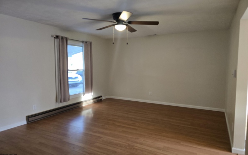 137 Scott Street, Buckhannon, West Virginia 26201, 3 Bedrooms Bedrooms, 7 Rooms Rooms,1 BathroomBathrooms,Single Family Detached,For Sale,Scott,10164190 137 Scott Street, Buckhannon, West Virginia 26201, 3 Bedrooms Bedrooms, 7 Rooms Rooms,1 BathroomBathrooms,Single Family Detached,For Sale,Scott,10164190