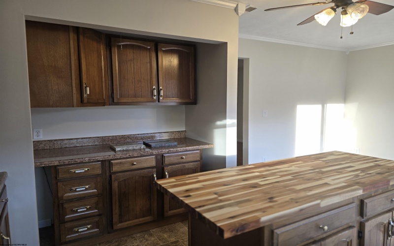 137 Scott Street, Buckhannon, West Virginia 26201, 3 Bedrooms Bedrooms, 7 Rooms Rooms,1 BathroomBathrooms,Single Family Detached,For Sale,Scott,10164190 137 Scott Street, Buckhannon, West Virginia 26201, 3 Bedrooms Bedrooms, 7 Rooms Rooms,1 BathroomBathrooms,Single Family Detached,For Sale,Scott,10164190