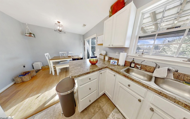 6 Sophie Lane, Bunker Hill, West Virginia 25413, 3 Bedrooms Bedrooms, 6 Rooms Rooms,2 BathroomsBathrooms,Single Family Attached,For Sale,Sophie,10164195