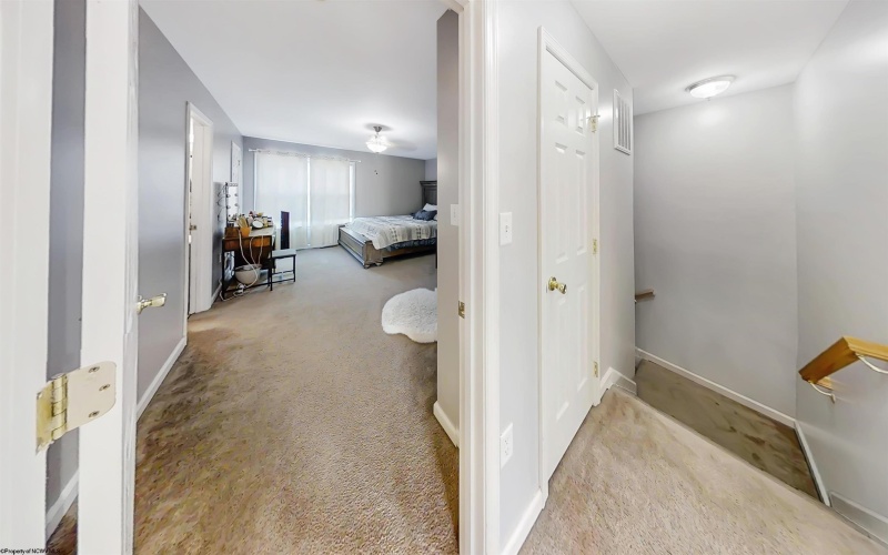 6 Sophie Lane, Bunker Hill, West Virginia 25413, 3 Bedrooms Bedrooms, 6 Rooms Rooms,2 BathroomsBathrooms,Single Family Attached,For Sale,Sophie,10164195