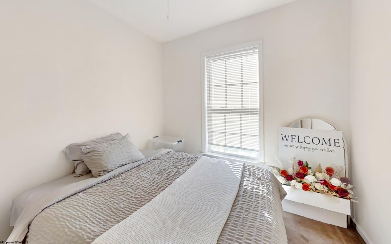 6 Sophie Lane, Bunker Hill, West Virginia 25413, 3 Bedrooms Bedrooms, 6 Rooms Rooms,2 BathroomsBathrooms,Single Family Attached,For Sale,Sophie,10164195