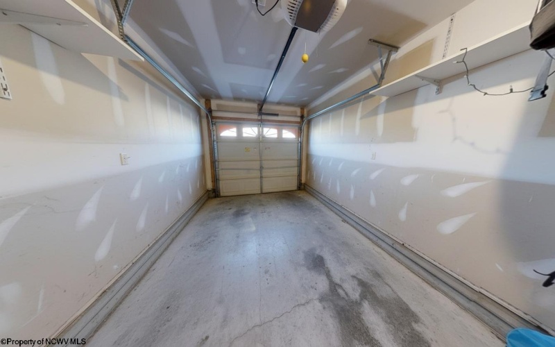 6 Sophie Lane, Bunker Hill, West Virginia 25413, 3 Bedrooms Bedrooms, 6 Rooms Rooms,2 BathroomsBathrooms,Single Family Attached,For Sale,Sophie,10164195