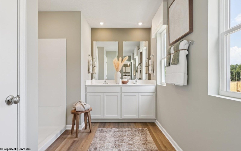 339 Dye Lane, Morgantown, West Virginia 26501, 4 Bedrooms Bedrooms, 8 Rooms Rooms,2 BathroomsBathrooms,Single Family Detached,For Sale,Dye,10164197