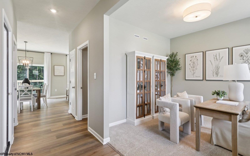 339 Dye Lane, Morgantown, West Virginia 26501, 4 Bedrooms Bedrooms, 8 Rooms Rooms,2 BathroomsBathrooms,Single Family Detached,For Sale,Dye,10164197