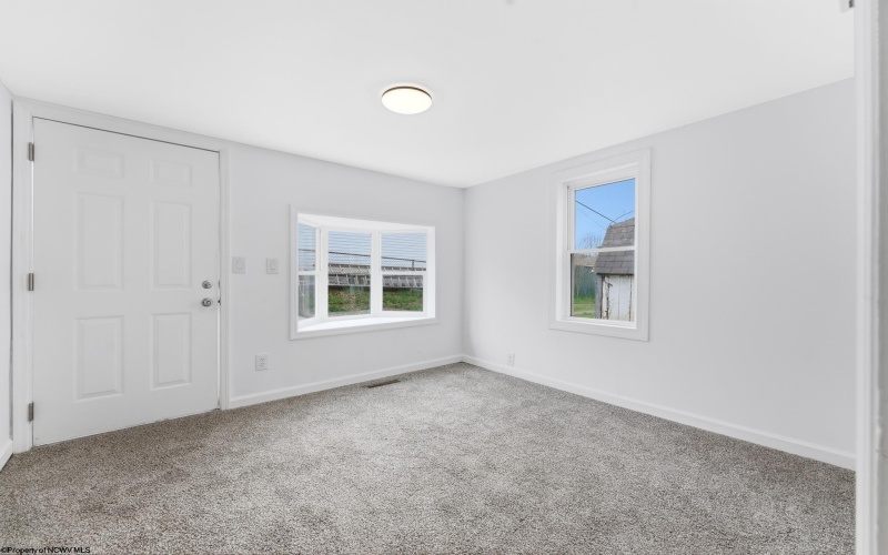 31 2nd Street, Westover, West Virginia 26501, 2 Bedrooms Bedrooms, 5 Rooms Rooms,1 BathroomBathrooms,Single Family Detached,For Sale,2nd,10164196 31 2nd Street, Westover, West Virginia 26501, 2 Bedrooms Bedrooms, 5 Rooms Rooms,1 BathroomBathrooms,Single Family Detached,For Sale,2nd,10164196