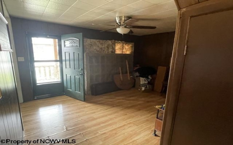 83 3rd Street, Bretz, West Virginia 26524, 4 Bedrooms Bedrooms, 7 Rooms Rooms,2 BathroomsBathrooms,Single Family Detached,For Sale,3rd,10164203 83 3rd Street, Bretz, West Virginia 26524, 4 Bedrooms Bedrooms, 7 Rooms Rooms,2 BathroomsBathrooms,Single Family Detached,For Sale,3rd,10164203