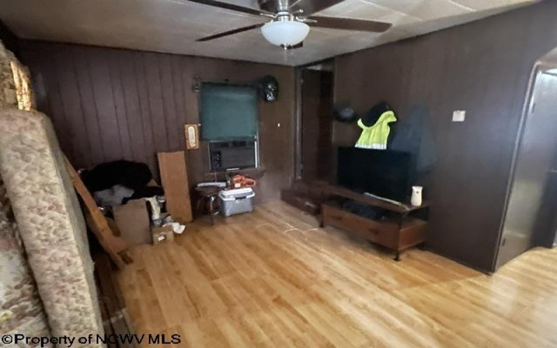 83 3rd Street, Bretz, West Virginia 26524, 4 Bedrooms Bedrooms, 7 Rooms Rooms,2 BathroomsBathrooms,Single Family Detached,For Sale,3rd,10164203 83 3rd Street, Bretz, West Virginia 26524, 4 Bedrooms Bedrooms, 7 Rooms Rooms,2 BathroomsBathrooms,Single Family Detached,For Sale,3rd,10164203