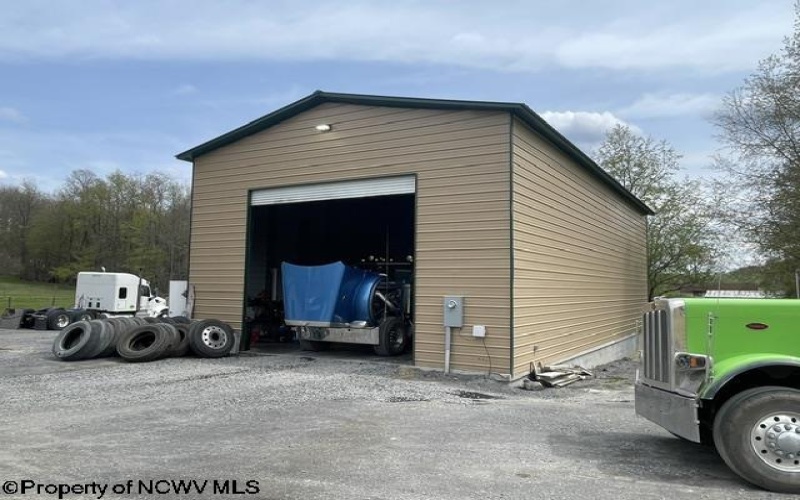 83 3rd Street, Bretz, West Virginia 26524, 4 Bedrooms Bedrooms, 7 Rooms Rooms,2 BathroomsBathrooms,Single Family Detached,For Sale,3rd,10164203 83 3rd Street, Bretz, West Virginia 26524, 4 Bedrooms Bedrooms, 7 Rooms Rooms,2 BathroomsBathrooms,Single Family Detached,For Sale,3rd,10164203