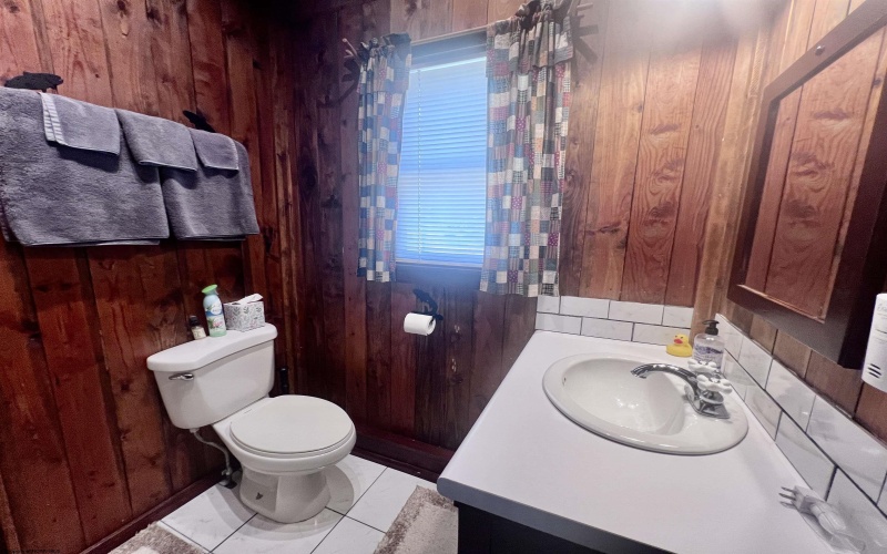 116 Blackdog Run Road, Bowden, West Virginia 26254, 3 Bedrooms Bedrooms, 7 Rooms Rooms,2 BathroomsBathrooms,Single Family Detached,For Sale,Blackdog Run,10164205