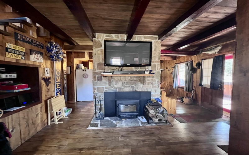 116 Blackdog Run Road, Bowden, West Virginia 26254, 3 Bedrooms Bedrooms, 7 Rooms Rooms,2 BathroomsBathrooms,Single Family Detached,For Sale,Blackdog Run,10164205