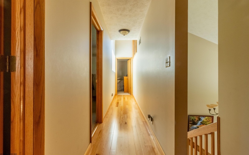 3726 Swallowtail Drive, Morgantown, West Virginia 26508, 3 Bedrooms Bedrooms, 8 Rooms Rooms,3 BathroomsBathrooms,Single Family Detached,For Sale,Swallowtail,10164221