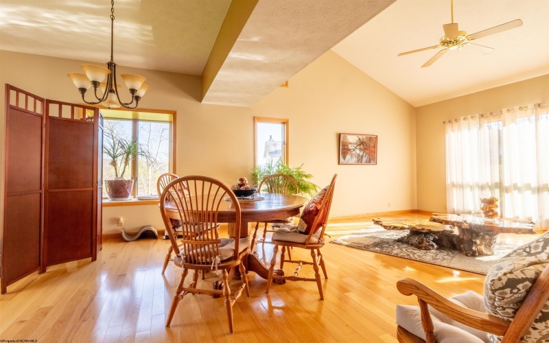 3726 Swallowtail Drive, Morgantown, West Virginia 26508, 3 Bedrooms Bedrooms, 8 Rooms Rooms,3 BathroomsBathrooms,Single Family Detached,For Sale,Swallowtail,10164221