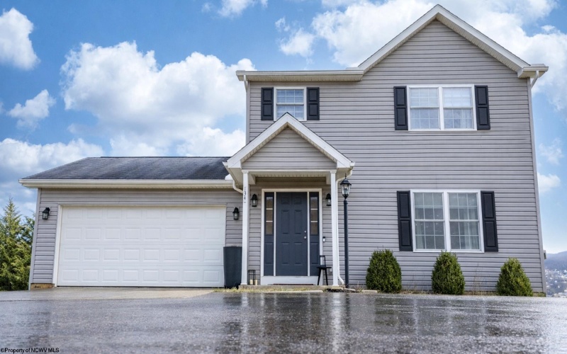 134 Summits Ridge, Morgantown, West Virginia 26508, 3 Bedrooms Bedrooms, 8 Rooms Rooms,2 BathroomsBathrooms,Single Family Detached,For Sale,Summits,10164218