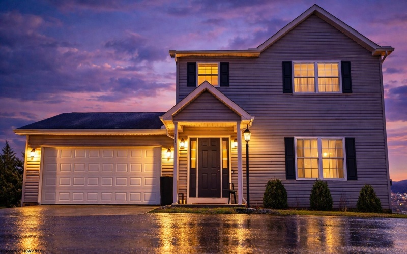 134 Summits Ridge, Morgantown, West Virginia 26508, 3 Bedrooms Bedrooms, 8 Rooms Rooms,2 BathroomsBathrooms,Single Family Detached,For Sale,Summits,10164218