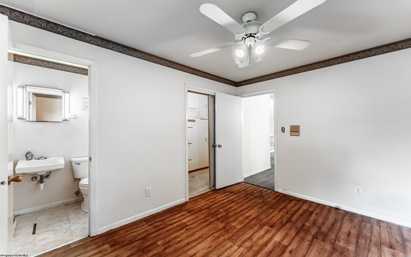 45 Logan Avenue, Morgantown, West Virginia 26501, 4 Bedrooms Bedrooms, 8 Rooms Rooms,3 BathroomsBathrooms,Single Family Detached,For Sale,Logan,10164212