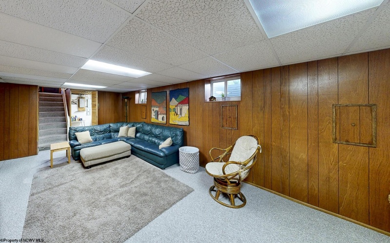 484 Lawnview Drive, Morgantown, West Virginia 26505, 4 Bedrooms Bedrooms, 7 Rooms Rooms,2 BathroomsBathrooms,Single Family Detached,For Sale,Lawnview,10164207