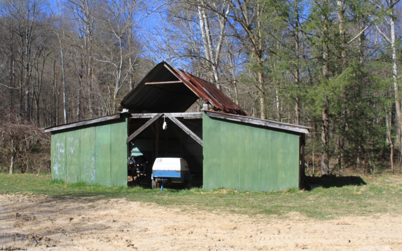 820 Ponderosa Drive, Cowen, West Virginia 26206, 2 Bedrooms Bedrooms, 6 Rooms Rooms,1 BathroomBathrooms,Single Family Detached,For Sale,Ponderosa,10164224 820 Ponderosa Drive, Cowen, West Virginia 26206, 2 Bedrooms Bedrooms, 6 Rooms Rooms,1 BathroomBathrooms,Single Family Detached,For Sale,Ponderosa,10164224