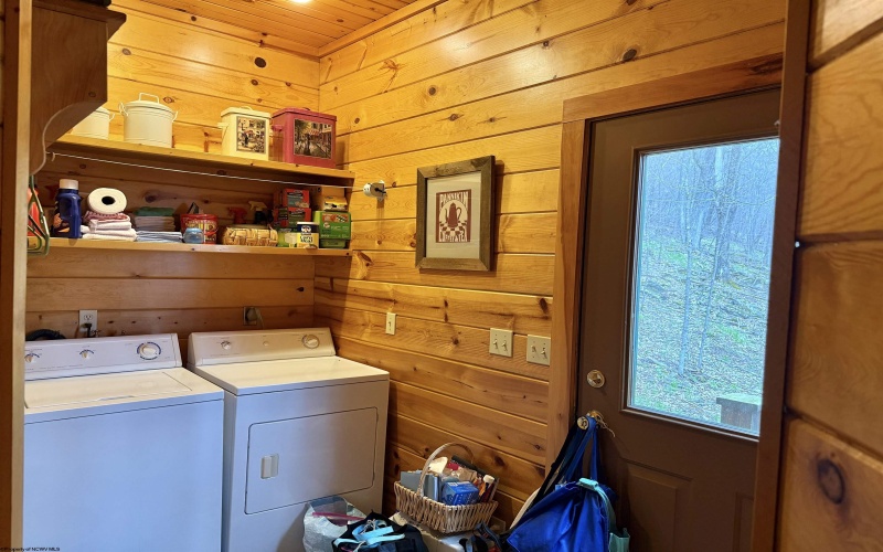 155 Meadows Road East, Harman, West Virginia 26270, 3 Bedrooms Bedrooms, 9 Rooms Rooms,2 BathroomsBathrooms,Single Family Detached,For Sale,Meadows Road,10164223