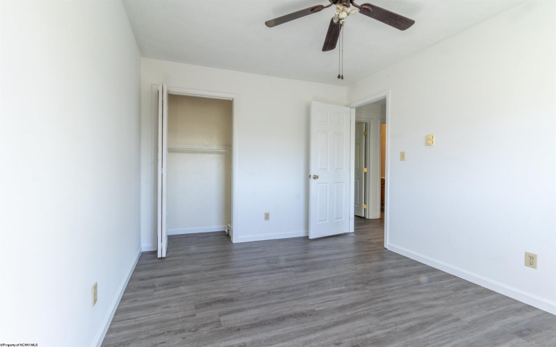 814 Clinton Avenue, Morgantown, West Virginia 26505, 3 Bedrooms Bedrooms, 6 Rooms Rooms,2 BathroomsBathrooms,Single Family Detached,For Sale,Clinton,10164222