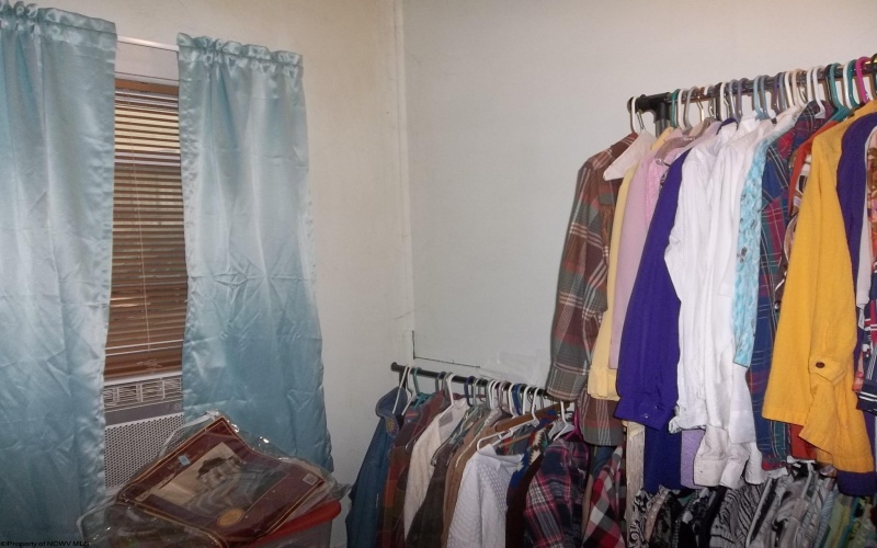 15 Blessings Abound Lane, Mabie, West Virginia 26278, 3 Bedrooms Bedrooms, 7 Rooms Rooms,1 BathroomBathrooms,Single Family Detached,For Sale,Blessings Abound,10164232