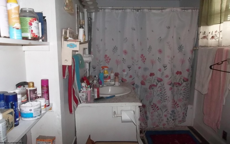 15 Blessings Abound Lane, Mabie, West Virginia 26278, 3 Bedrooms Bedrooms, 7 Rooms Rooms,1 BathroomBathrooms,Single Family Detached,For Sale,Blessings Abound,10164232