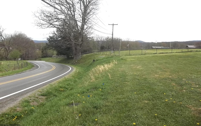 15 Blessings Abound Lane, Mabie, West Virginia 26278, 3 Bedrooms Bedrooms, 7 Rooms Rooms,1 BathroomBathrooms,Single Family Detached,For Sale,Blessings Abound,10164232