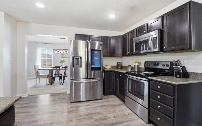 334 Evergreen Drive, Bridgeport, West Virginia 26330, 4 Bedrooms Bedrooms, 10 Rooms Rooms,2 BathroomsBathrooms,Single Family Detached,For Sale,Evergreen,10164234