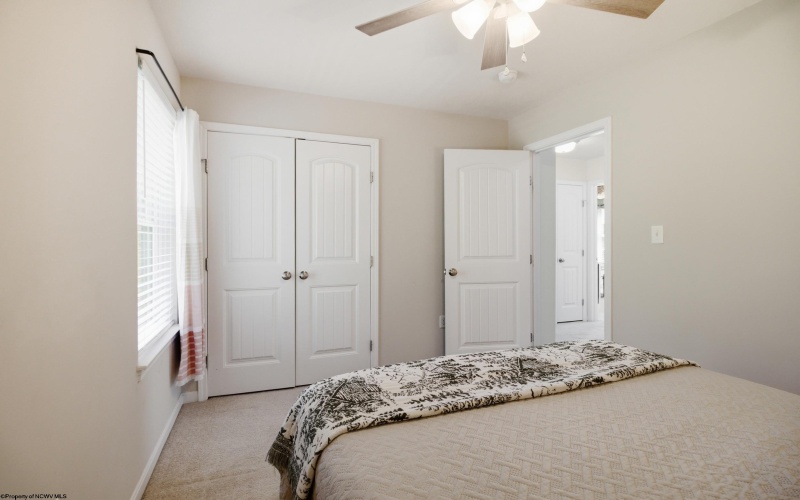 334 Evergreen Drive, Bridgeport, West Virginia 26330, 4 Bedrooms Bedrooms, 10 Rooms Rooms,2 BathroomsBathrooms,Single Family Detached,For Sale,Evergreen,10164234