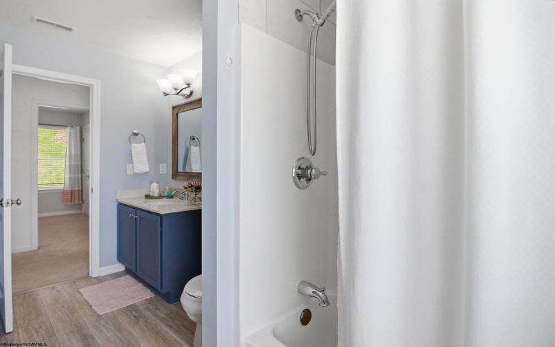 334 Evergreen Drive, Bridgeport, West Virginia 26330, 4 Bedrooms Bedrooms, 10 Rooms Rooms,2 BathroomsBathrooms,Single Family Detached,For Sale,Evergreen,10164234