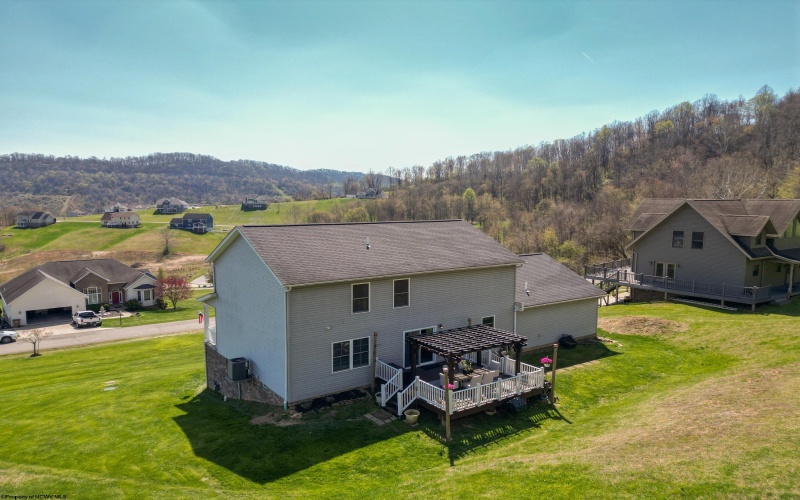 334 Evergreen Drive, Bridgeport, West Virginia 26330, 4 Bedrooms Bedrooms, 10 Rooms Rooms,2 BathroomsBathrooms,Single Family Detached,For Sale,Evergreen,10164234