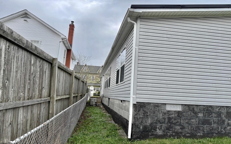 218 Third Street, Davis, West Virginia 26260, 3 Bedrooms Bedrooms, 7 Rooms Rooms,2 BathroomsBathrooms,Single Family Detached,For Sale,Third,10164244