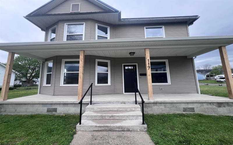 117 Davis Street, Elkins, West Virginia 26241-001, 3 Bedrooms Bedrooms, 10 Rooms Rooms,2 BathroomsBathrooms,Single Family Detached,For Sale,Davis,10164229