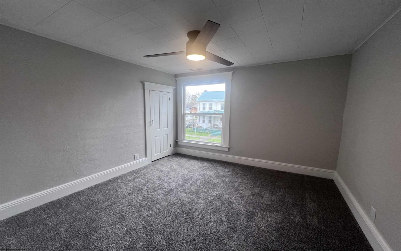 117 Davis Street, Elkins, West Virginia 26241-001, 3 Bedrooms Bedrooms, 10 Rooms Rooms,2 BathroomsBathrooms,Single Family Detached,For Sale,Davis,10164229