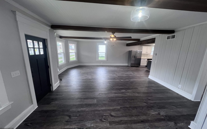 117 Davis Street, Elkins, West Virginia 26241-001, 3 Bedrooms Bedrooms, 10 Rooms Rooms,2 BathroomsBathrooms,Single Family Detached,For Sale,Davis,10164229