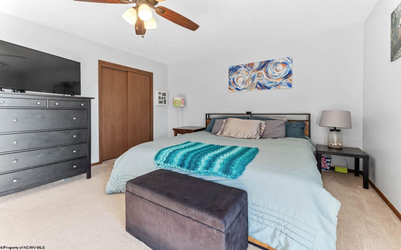 1234 Van Voorhis Road, Morgantown, West Virginia 26505, 2 Bedrooms Bedrooms, 5 Rooms Rooms,1 BathroomBathrooms,Single Family Attached,For Sale,Van Voorhis,10164237