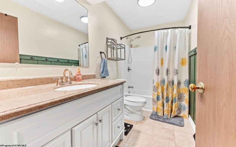 1234 Van Voorhis Road, Morgantown, West Virginia 26505, 2 Bedrooms Bedrooms, 5 Rooms Rooms,1 BathroomBathrooms,Single Family Attached,For Sale,Van Voorhis,10164237