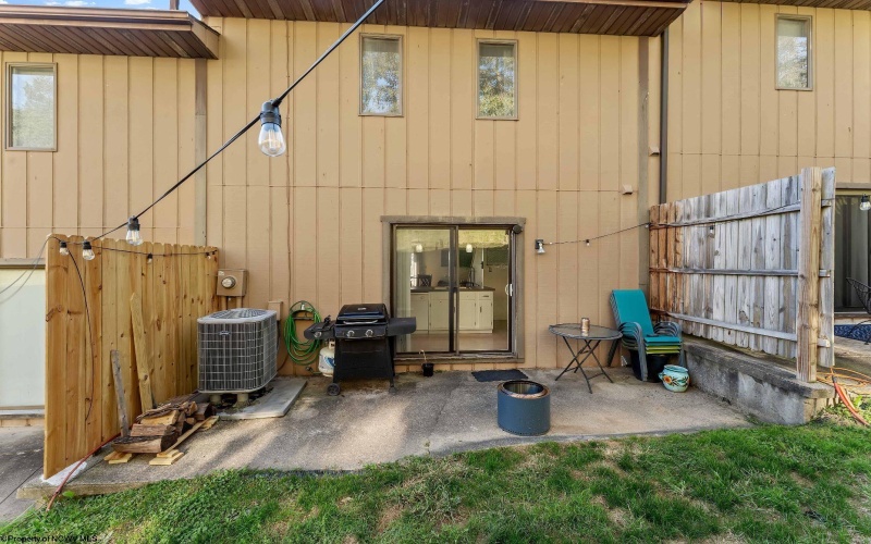 1234 Van Voorhis Road, Morgantown, West Virginia 26505, 2 Bedrooms Bedrooms, 5 Rooms Rooms,1 BathroomBathrooms,Single Family Attached,For Sale,Van Voorhis,10164237