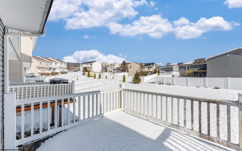 132 Eagle Drive, Maidsville, West Virginia 26541, 3 Bedrooms Bedrooms, 6 Rooms Rooms,1 BathroomBathrooms,Single Family Attached,For Sale,Eagle,10164231